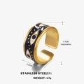 Anillo ajustable de acero dorado con mal de ojo en esmalte negro, peso 4,7g - Estilo de Ojo Negro