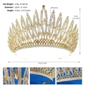 Dimensioni dettagliate con diametro 13cm e altezza 8,5cm della corona con strass dorati - Oro