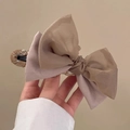 Pinza para el pelo con lazo de malla en color beige té con tela de cuadros retro - Clip de Pico de Pato Café Claro