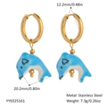Boucles d'oreilles dorées en acier inoxydable avec dauphins en céramique bleue - Dauphin Bleu (YYE025161)