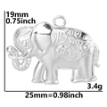 Detalle del colgante de elefante mostrando medidas de 19mm x 25mm y textura metálica - Solo colgante / Color Acero
