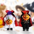 Muñecos de calabaza de Halloween con trajes de lentejuelas y capas rojas y negras de gala - Conjunto de Dos Piezas Blanco y Negro (a166) / 18cm / Combinación de Muñeca Sin Cabeza Blanca y Negra