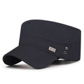 Berretto militare nero da uomo ad asciugatura rapida con stemma in metallo e fori laterali - Blu navy