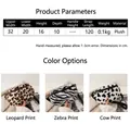 Bolso de hombro de felpa con estampado de leopardo y cebra con tabla de medidas - Color Aleatorio 1