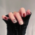 Short wine red press-on nails with black diamond checkers and golden glitter accents - R711 Milkshake Diamond Pattern / Nail Glue Version