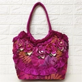 Fuchsia-Einkaufstasche mit 3D-Satinrose und eleganten Rüschendetails - 2998 Umhängetasche / Rosarot