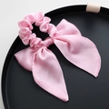 Rosafarbener Satin-Haargummi mit Schleife und eleganter Seidentextur für Damen - Rosa