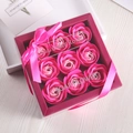 Seifenblumen Rosen mit rosa-weißem Farbverlauf in 9er Geschenkbox mit Schleife - 9 Stück / Verlauf Rosa