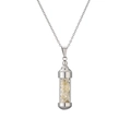 Détail du collier en acier argenté avec pendentif cylindre rempli de pierres jaunes - Jaune (Citrine)