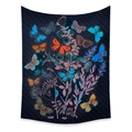 Détail d'une tapisserie papillon bohème aux couleurs vives sur fond bleu foncé - 73X95CM / Papillons Colorés - Brossé