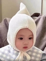 Infant winter knit earflap hat in cream white with a pointed top and chin straps - Cap circumference 40-48cm, suitable for 3-18 months / Basic Elf Hat Beige
