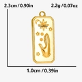 Detaillierte Maße des 18k Gold-Himmelsanhängers mit Relief von Sonne, Mond und Sternen - Gold