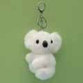 Porte-clés koala en peluche blanche avec anneau métallique sur fond vert - Avec Chaîne Perle / Blanc
