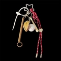 Baseball-Schlüsselanhänger Set mit Mini-Handschuh, Schläger und roter Kordel-Schlaufe - Weiß/Rot