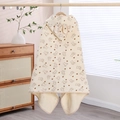 Hooded baby towel in cream cotton gauze with brown bear prints and 3D ears detail - Bear / 70*140cm