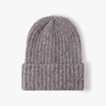 Gorro de punto grueso en violeta empolvado con textura mohair y borde enrollado - Marrón