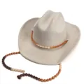 Vue détaillée du chapeau de cowboy en feutre avec bande perlée ethnique et bord large - M(56-58cm) / Beige