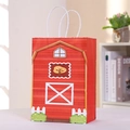 Sacchetto regalo rosso a tema fattoria con manici bianchi e finestra albero - Motivo a Granaio (Rosso)