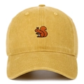 Yellow washed cotton baseball cap featuring a vintage style and cute squirrel embroidery - Adjustable / Yellow