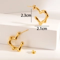 Detailed size view of 18K gold plated heart stud earrings with wave texture, 2.3cm height - Heart with Christmas Tree / Gold