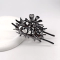 Glossy black metal shark hair claw clip with abstract coral shape for women - Seashell Gun Black (Alloy)