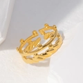 Anillo ajustable de doble capa en oro de 18k sobre piedra decorativa blanca moderna - Abierto Ajustable / Dorado