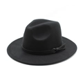 Cappello fedora classico in feltro nero con sottile fascia elegante su fondo bianco - M (56-58cm) / Nero