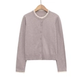 Gilet en maille mauve élégant avec col en dentelle blanche et poignets côtelés - S / Khaki Clair