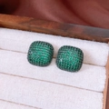 Macro detail of square green zircon stud earrings with dark grey vintage finish - Square / Silver Needle / Emerald
