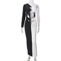 Dettaglio di abito asimmetrico bianco e nero con ritagli in vita e anelli metallici - S / Bianco e Nero