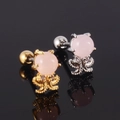 Macro detail van octopus oorknopjes met roze opaal kralen en zirkoon accenten - 1# Octopus Ontwerp-Zilver