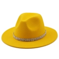 Chapeau fedora en feutre de laine jaune à bord large avec ruban de paillettes argentées - Jaune