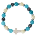 Vue détaillée d'un bracelet en perles de pierre naturelle 8mm avec breloque croix - Bracelet Trésor Mixte 2