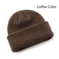 Minimalistische Beanie in Kaffeebraun, grob gestrickt mit Umschlag für Herren und Damen - Kaffeebraun