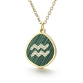 Goldene Edelstahlkette mit grünem Malachit-Anhänger und Wassermann-Sternzeichen - Wassermann (KN196886-K)