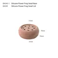 Soporte de silicona en espiral rosa palo con diseño multiagujero para arreglos florales - Pequeño (D4245P) / Rosa