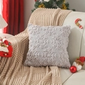 Nahaufnahme hellgrauer Plüsch-Kissenbezug mit Schneeflocken-Stickerei für Weihnachten - Graue Schneeflocke / 45*45cm (Kein Inlett)