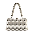 Borsa sferica argento metallizzato con manico a sfere e tracolla a catena su fondo bianco - Argento