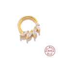 Detailopname van een 925 sterling zilveren neusring met vier marquise geslepen zirkoon - 4 Marquise Zirkonia Stijl / Goud