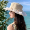 Cappello di paglia beige con pizzo bianco e fiori rosa per vacanze estive in spiaggia - Cappello di Paglia Fiore Pizzo Beige (D-525)