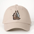 Klassische beige Baumwoll-Basecap mit detaillierter brauner Pferdekopf-Stickerei auf der Front - Einheitsgröße / Hellbeige