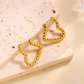 Créoles en forme de cœur en acier titane plaqué or 18 carats avec texture torsadée - EH099/Cœur Corde Torsadée