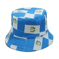 Détail d'un bob à damier bleu et blanc avec emblèmes nationaux du Guatemala imprimés - M (56-58cm) / Motif à Carreaux Guatemala (M)