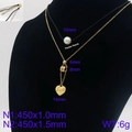 Zweilagige Goldhalskette mit Herz-Love-Anhänger und Perlen am Modell - Nummer 9 Stil (KN90767-Z)