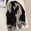 Double-sided black and beige cashmere-feel scarf with tassels and stitched brand label - 200*70cm / Black + White