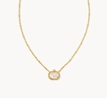 Macro detail van pompoen hanger ketting met gouden ketting en witte parelmoer inlegwerk - Gouden Witte Pompoen Ketting
