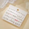Lot de 20 paires de boucles d'oreilles argentées minimalistes avec perles et cristaux - E1942-1