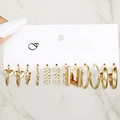 Golden 6-pair earring set featuring hearts, pearls, and hoops on a fashion display card - Gold Heart Pearl Chain Style (5668601)