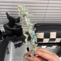 Irregular acrylic crushed stone headband with light green crystals for women's hairstyle - Blue