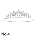 Serre-tête couronne de princesse argentée avec strass en cristal étincelants, modèle 4 - Couronne d'argent à arc à volutes de papillon (No. 4)